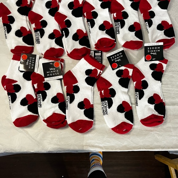 Betty Boop Polka Dot Ankle Socks - Picture 7 of 16